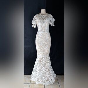 Ivory Lace Mermaid Gown with Short Sleeves - Women's Wedding Dress